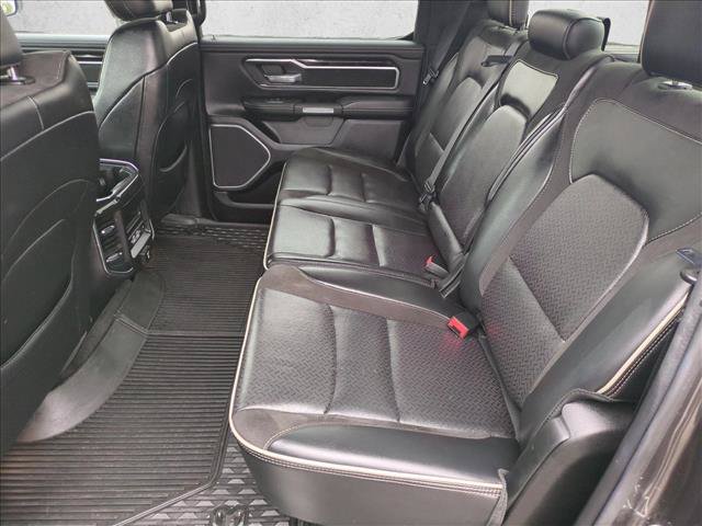 Used 2022 RAM 1500 Laramie AWD/4WD image 17
