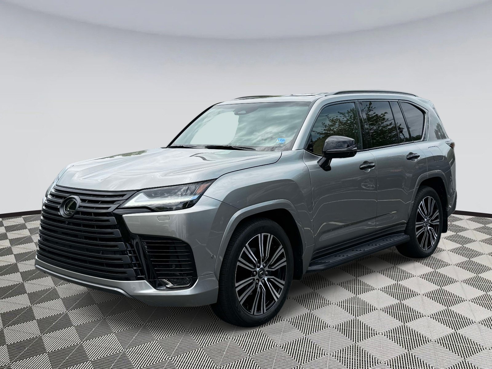 Used 2025 Lexus LX 700h Luxury w/ Appearance Package AWD/4WD image 5