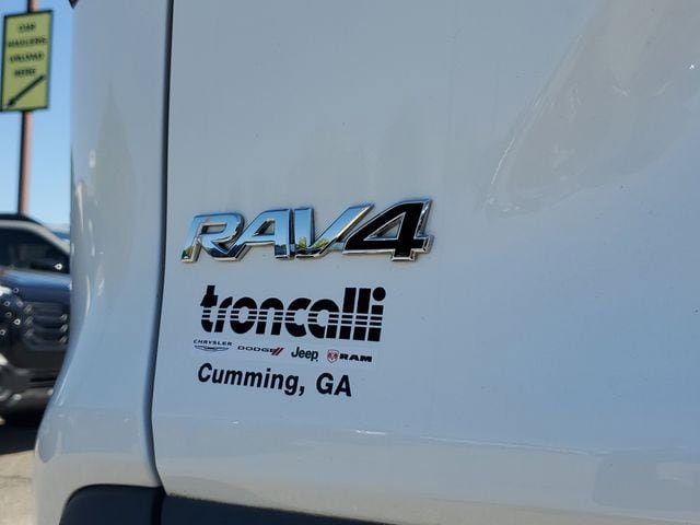 Used 2024 Toyota RAV4 LE image 8