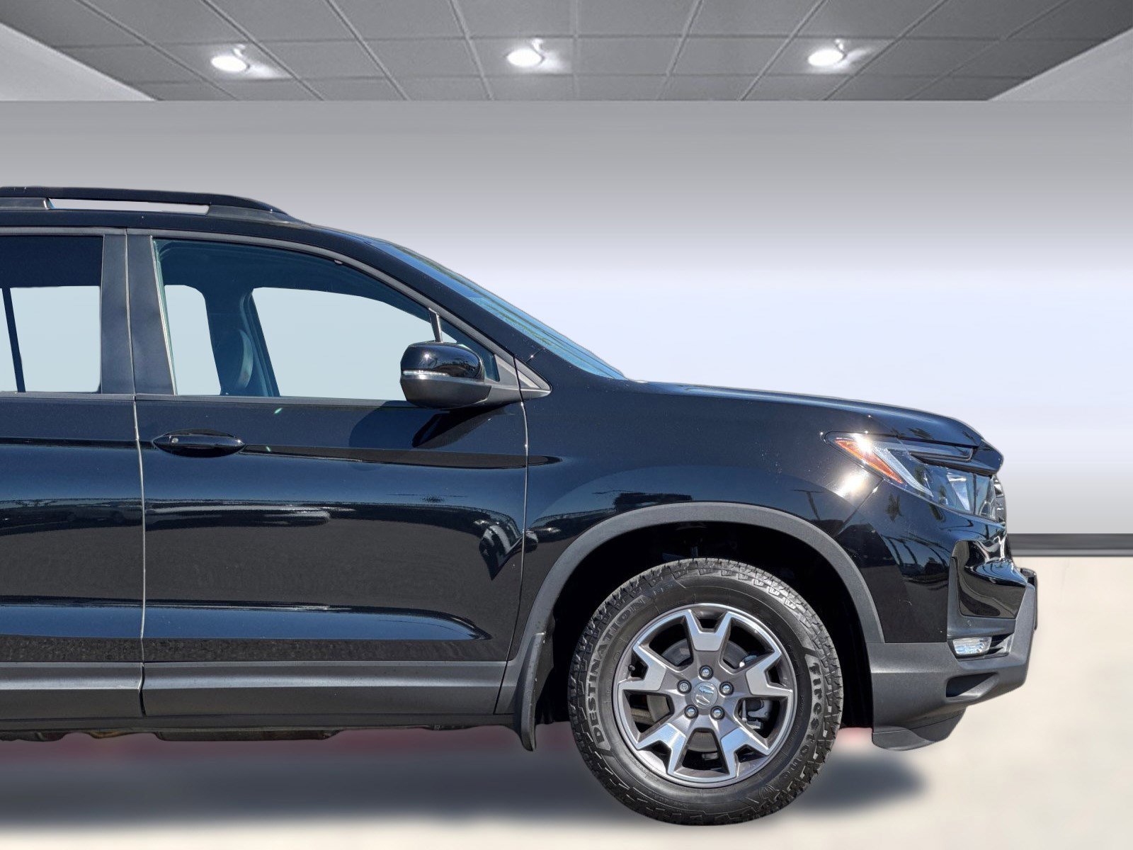 Used 2023 Honda Passport TrailSport image 35