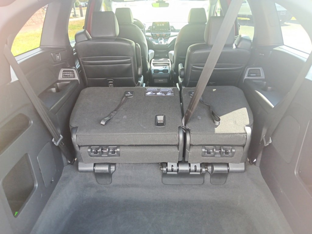 Used 2025 Honda Odyssey Sport-L image 12