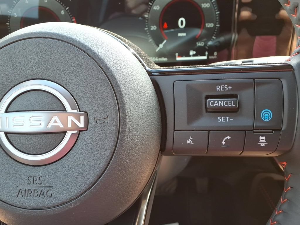 New 2026 Nissan Kicks SR FWD image 19