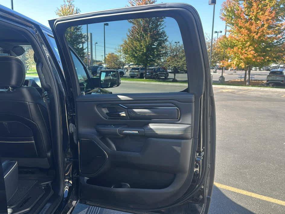 Used 2024 RAM 1500 Limited AWD/4WD image 24