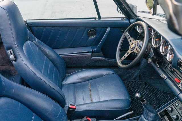 Used 1986 Porsche 911 Carrera RWD image 24