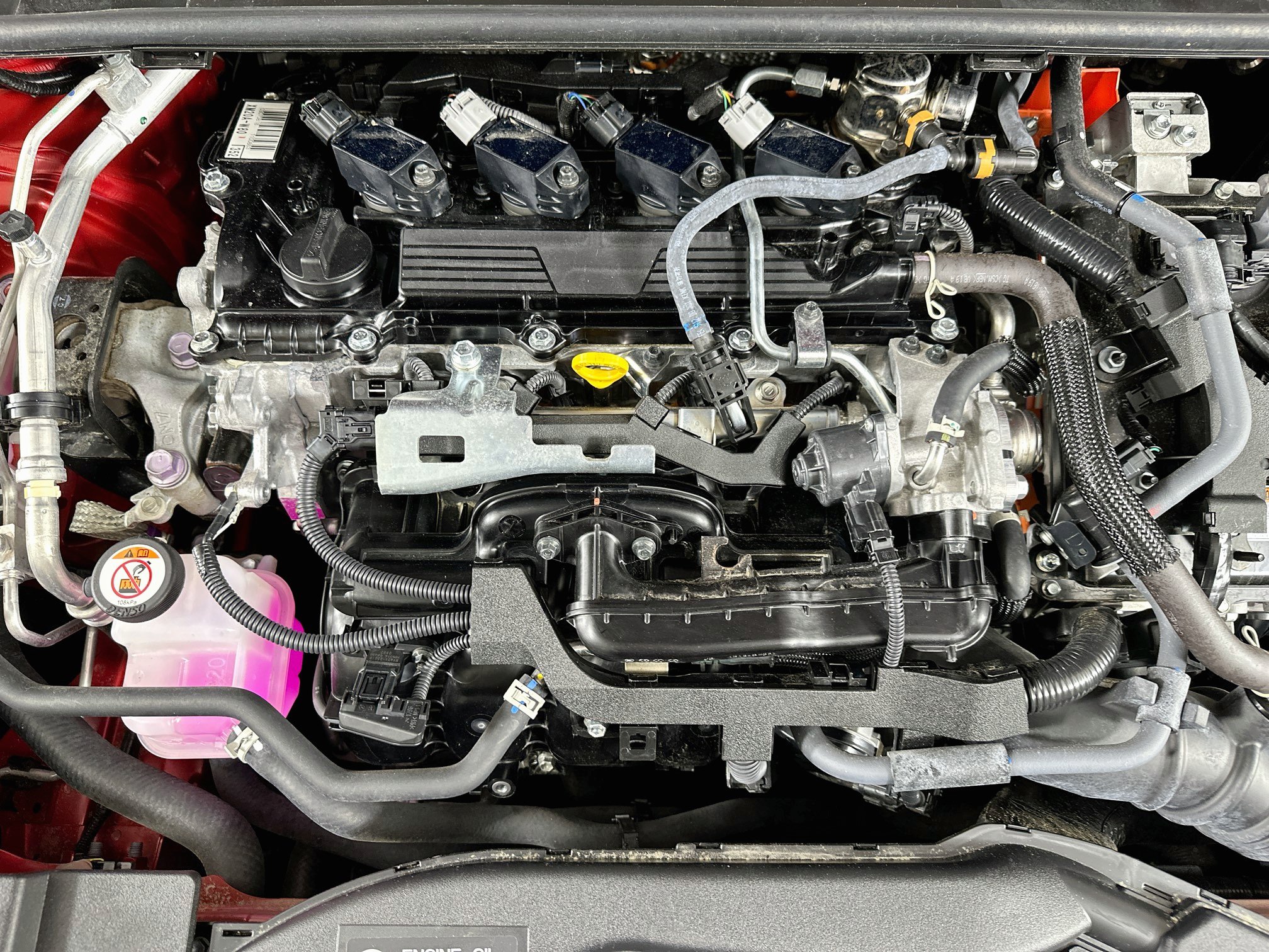 Used 2025 Toyota Prius LE FWD image 31