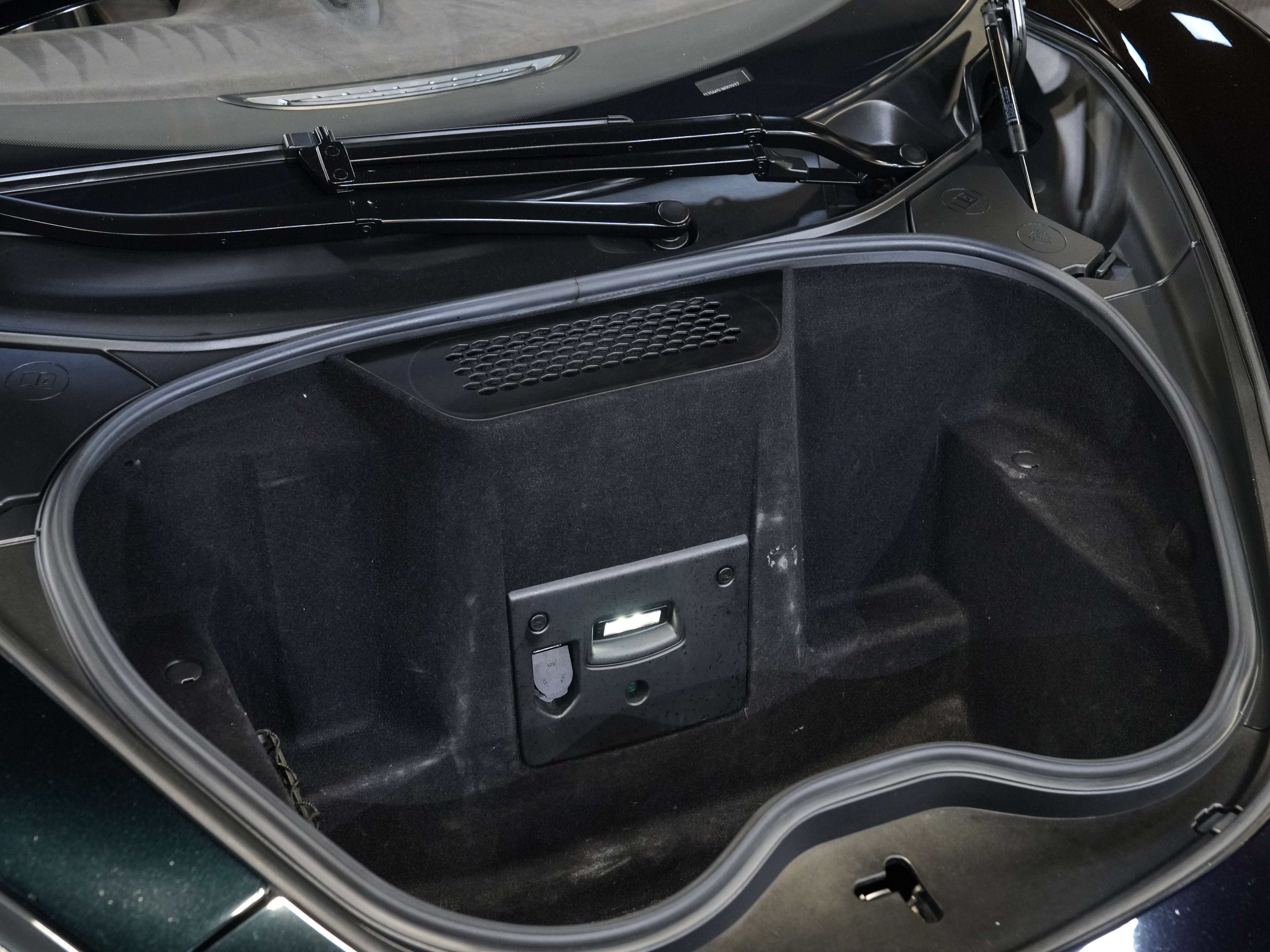 Used 2020 McLaren 600LT Spider RWD image 50