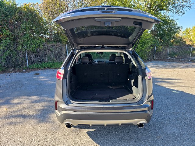 Used 2019 Ford Edge SEL w/ Equipment Group 201A AWD/4WD image 16