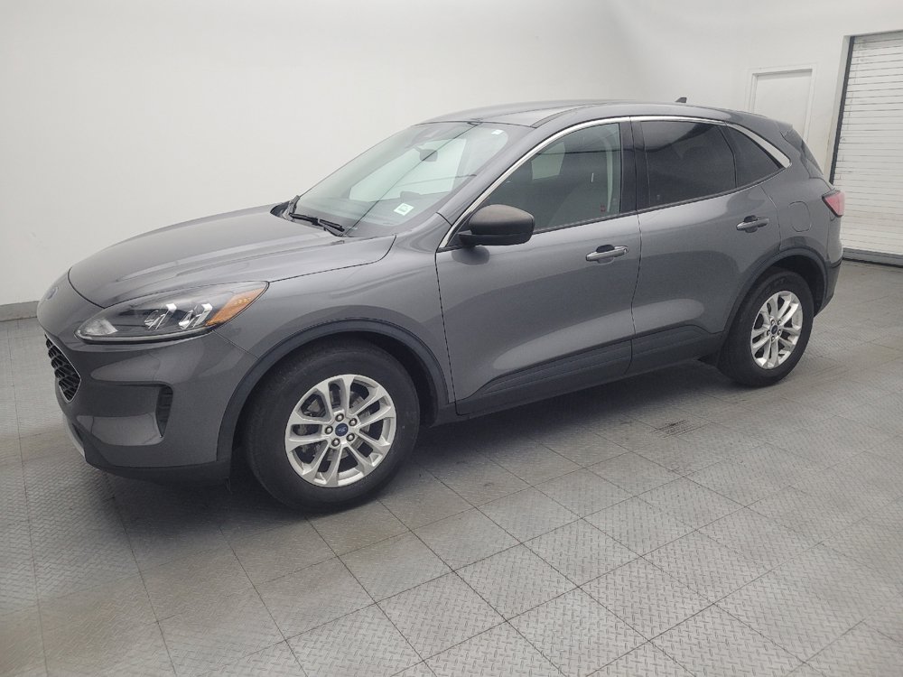 Used 2022 Ford Escape SE FWD image 2