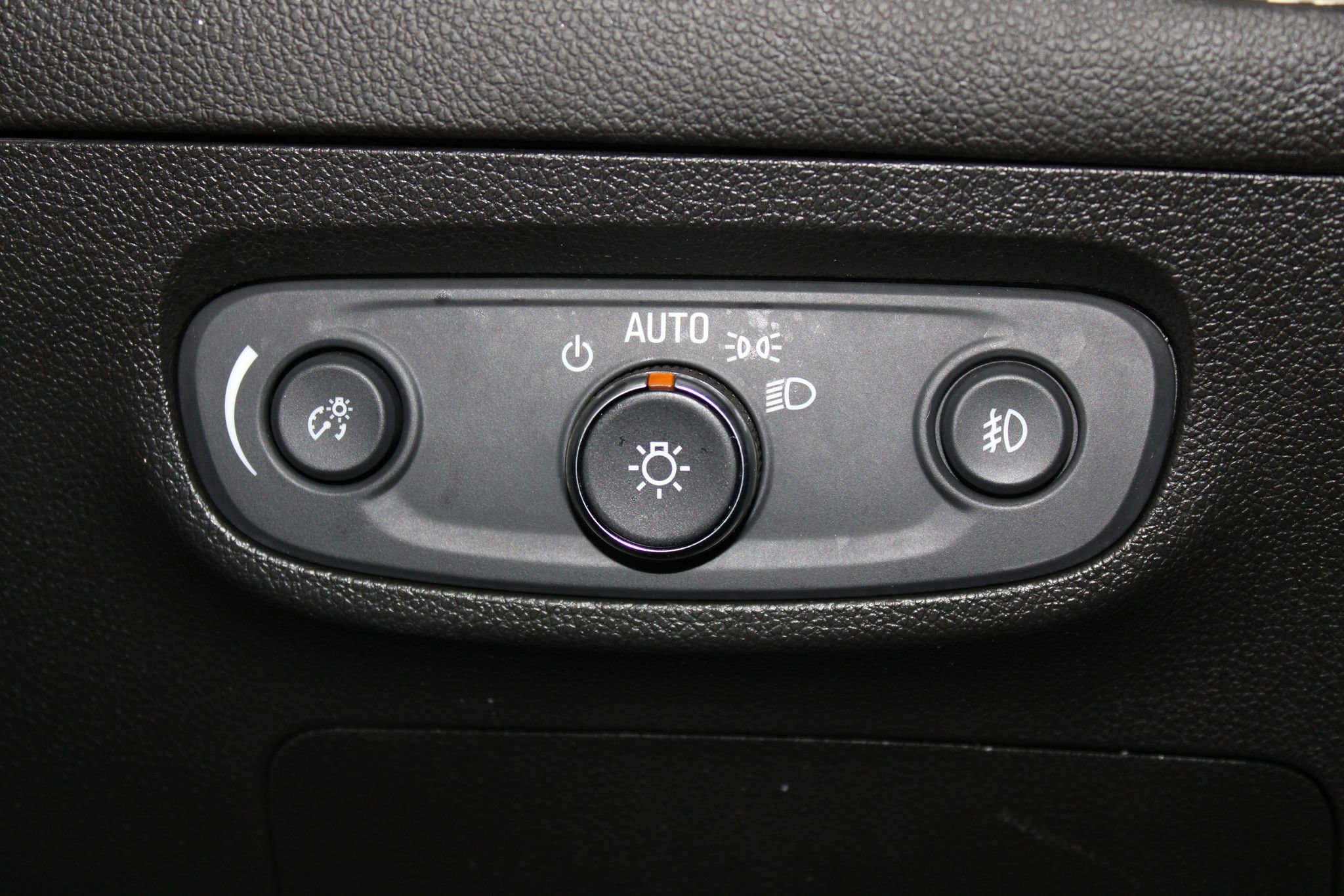 Used 2021 Buick Encore GX Preferred FWD image 37