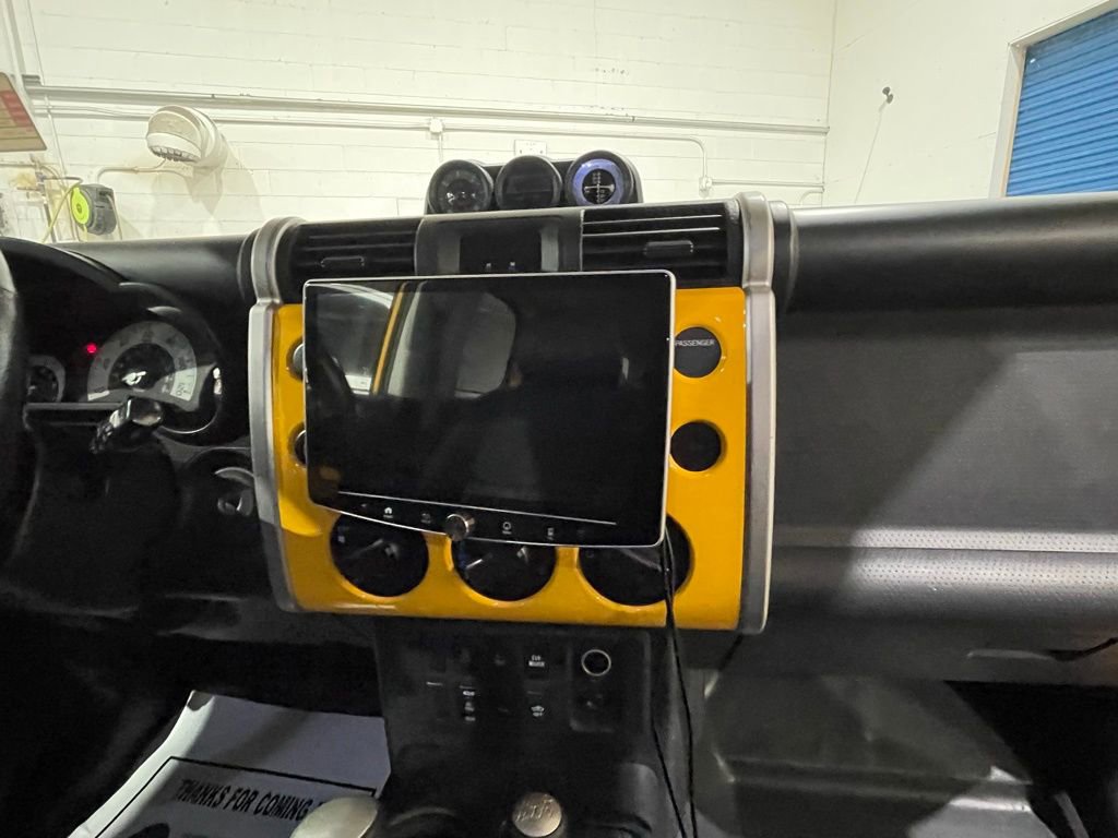 Used 2007 Toyota FJ Cruiser 4WD image 26
