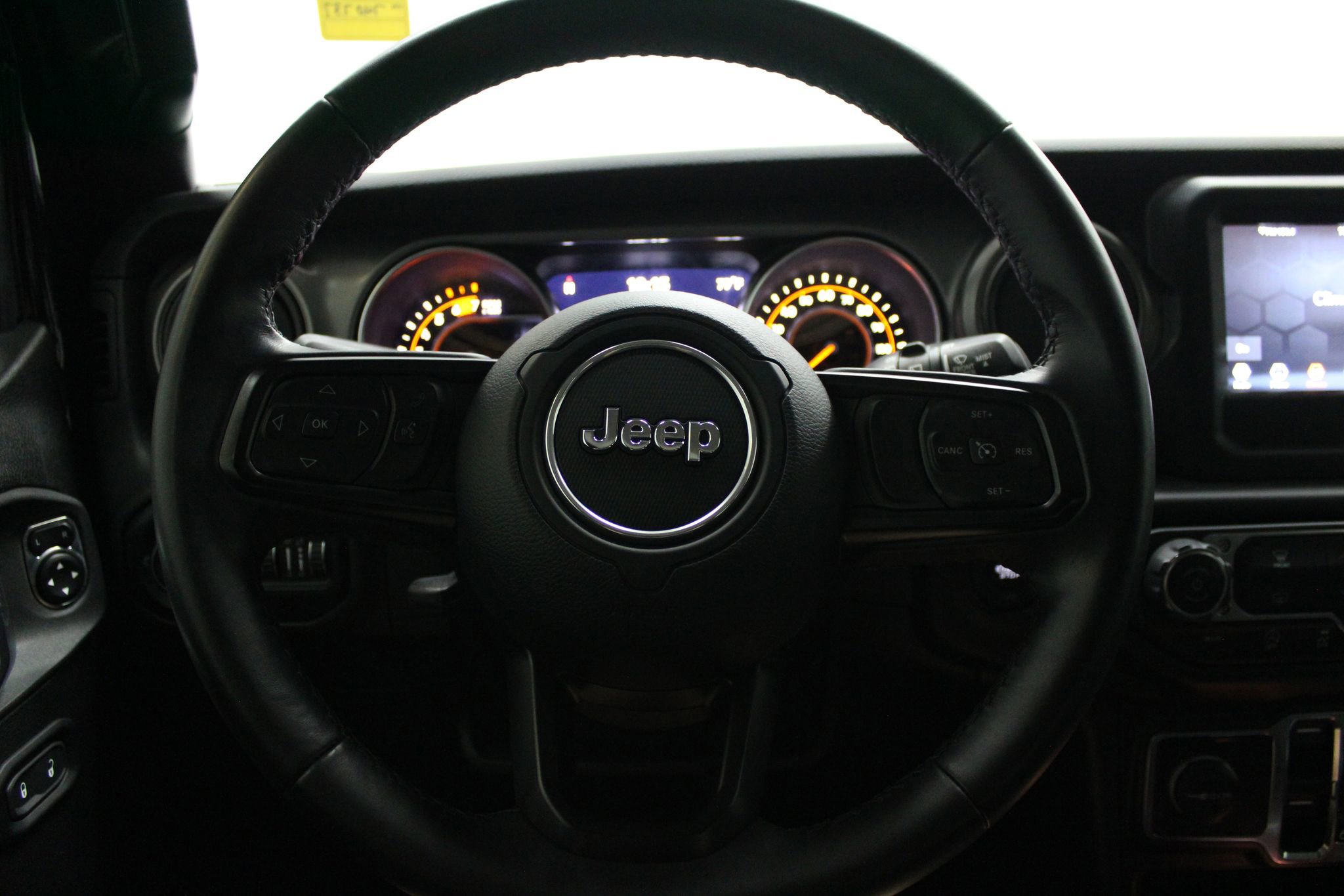 Used 2021 Jeep Wrangler Unlimited Sport AWD/4WD image 26