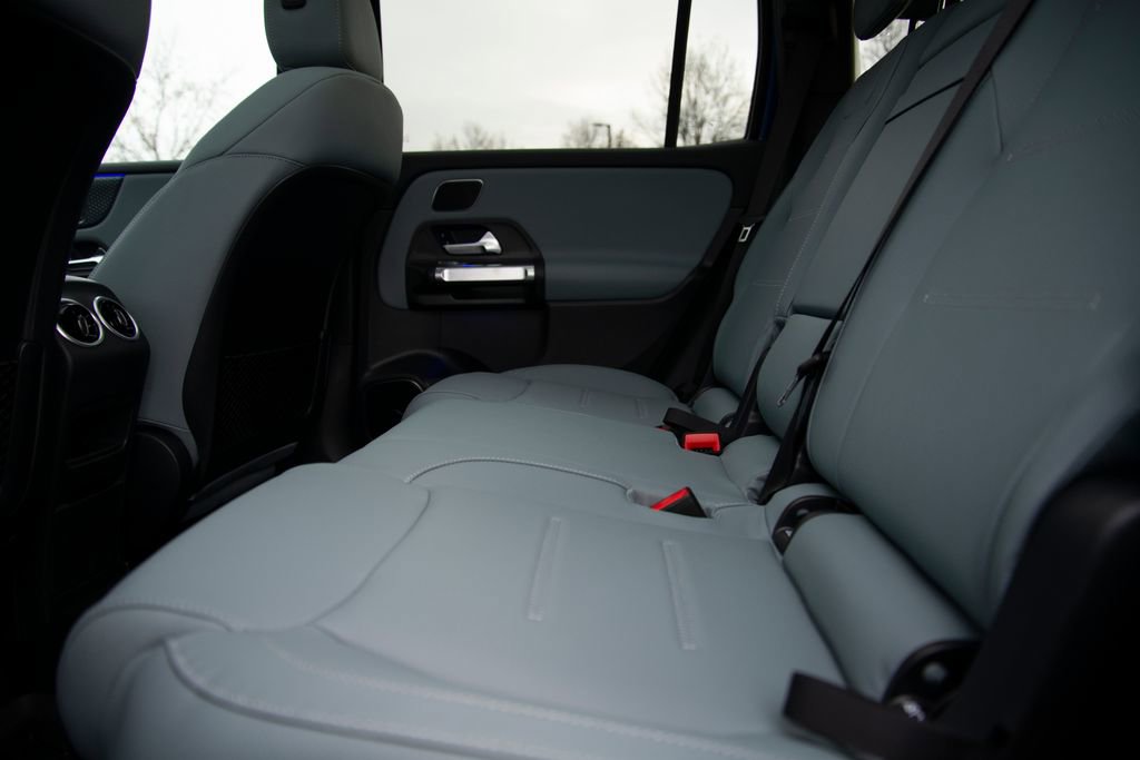 New 2026 Mercedes-Benz GLB 250 4MATIC image 13