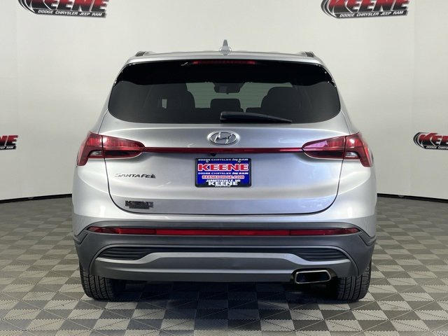 Used 2023 Hyundai Santa Fe SE image 7