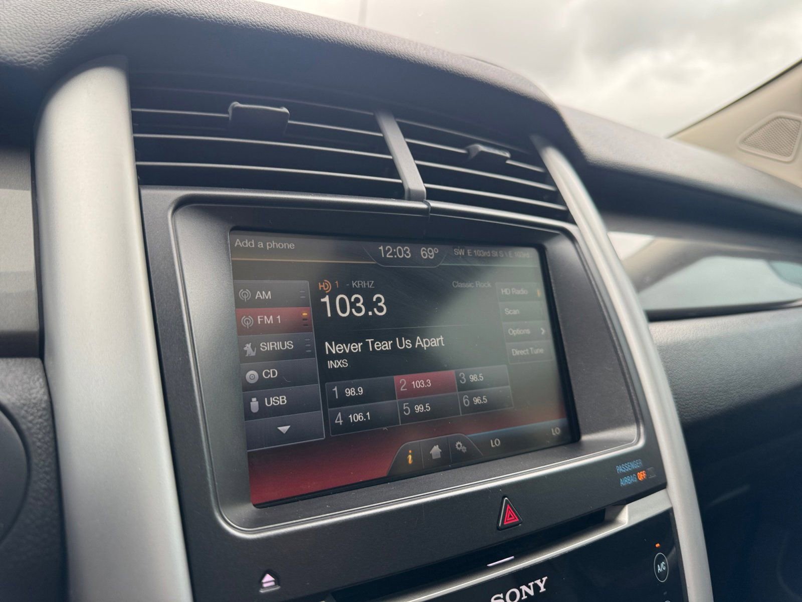 Used 2014 Ford Edge Sport w/ Driver Entry Package AWD/4WD image 22