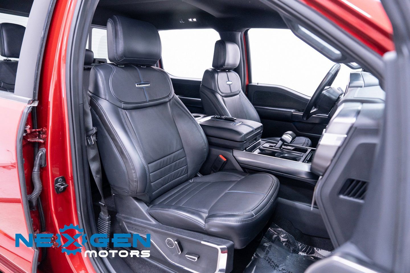 Used 2024 Ford F150 Platinum image 54