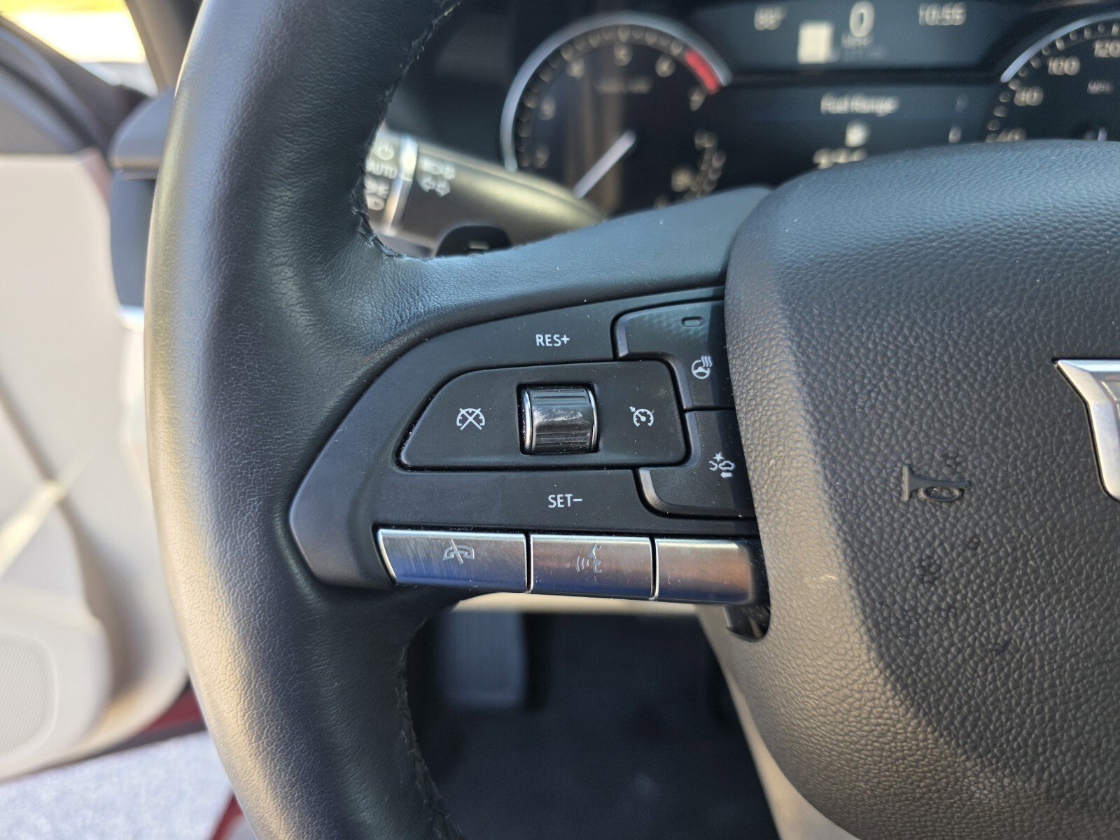 Used 2021 Cadillac CT4 Premium Luxury RWD image 18