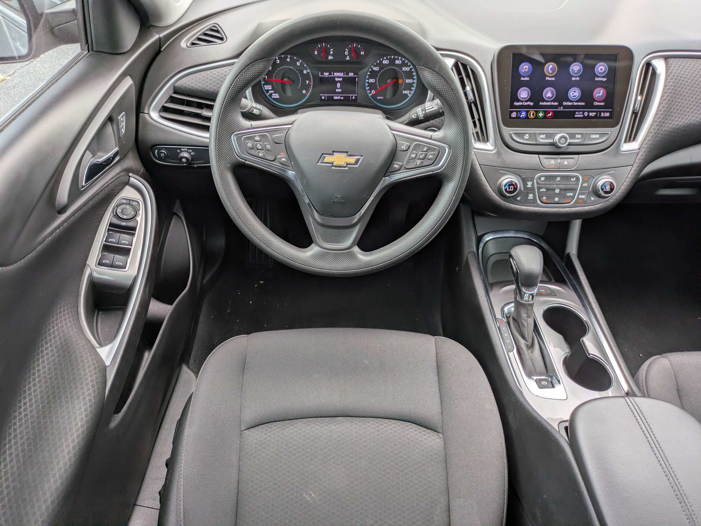 New 2024 Chevrolet Malibu LT FWD image 4