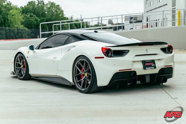 Used 2018 Ferrari 488 GTB RWD image 54