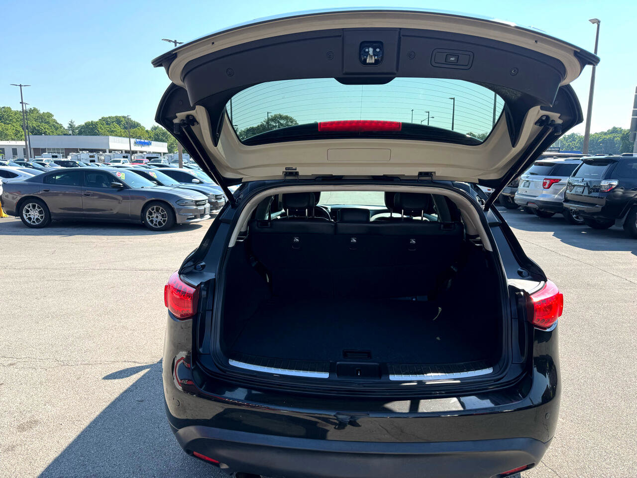 Used 2016 INFINITI QX70 AWD image 11