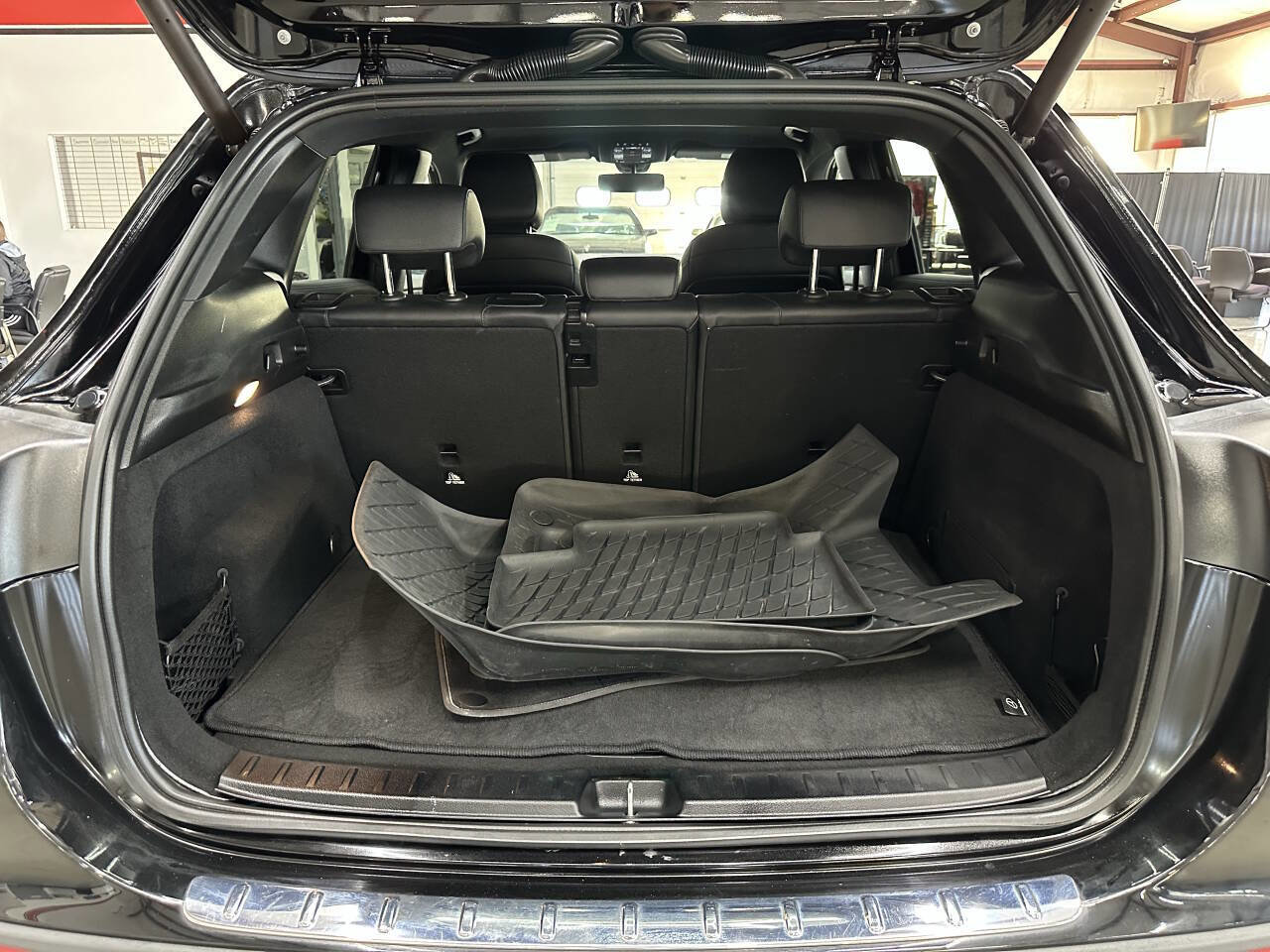 Used 2021 Mercedes-Benz GLA 250 4MATIC image 8