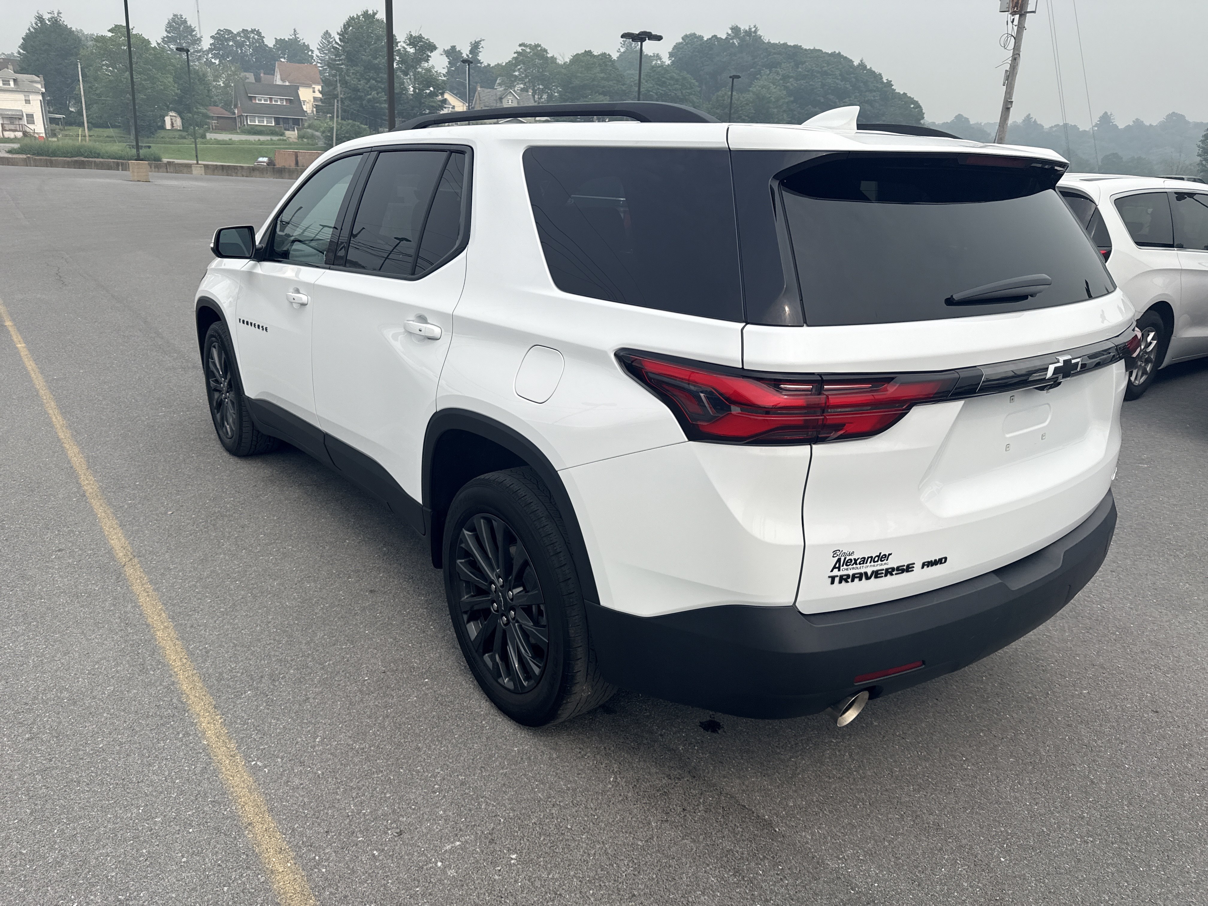 Used 2023 Chevrolet Traverse RS AWD/4WD video 4