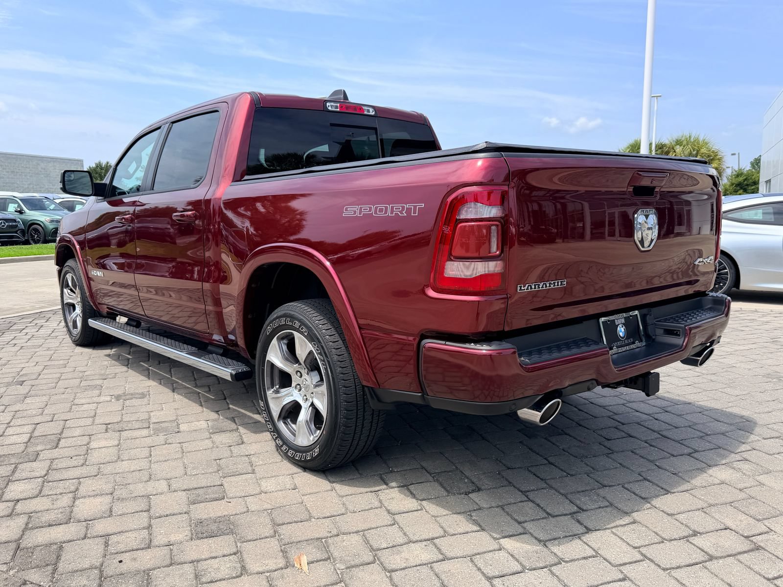 Used 2021 RAM 1500 Laramie w/ Sport Appearance Package AWD/4WD image 11