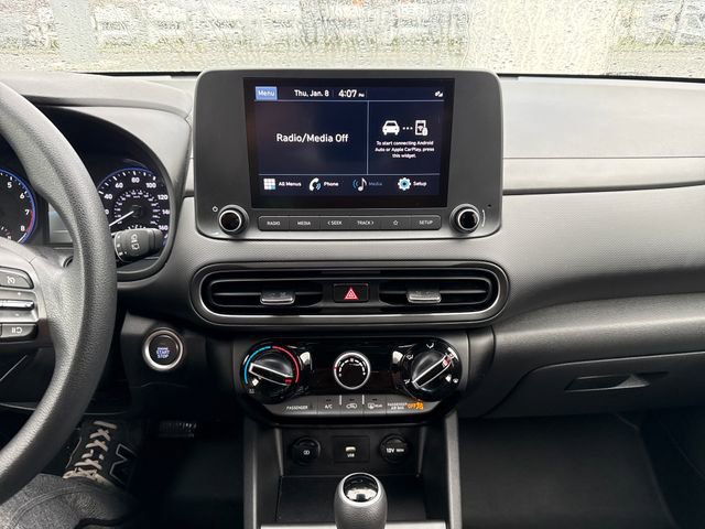 Used 2023 Hyundai Kona SEL image 22