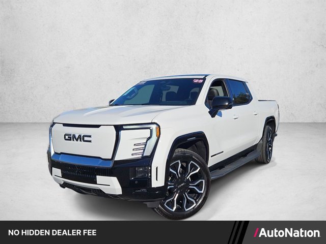 Used 2025 GMC Sierra EV Denali AWD/4WD image 1