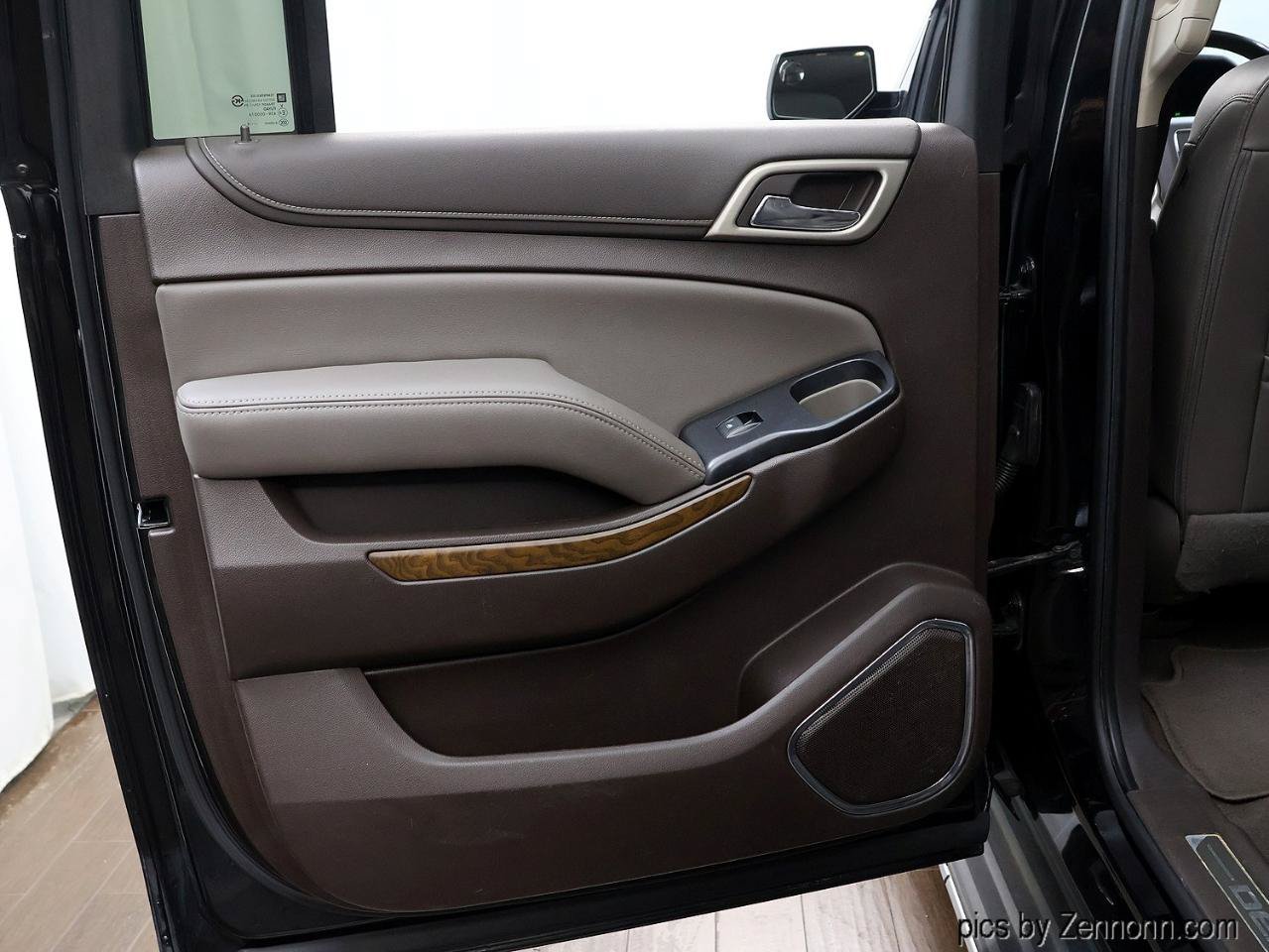Used 2019 GMC Yukon XL Denali AWD/4WD image 27