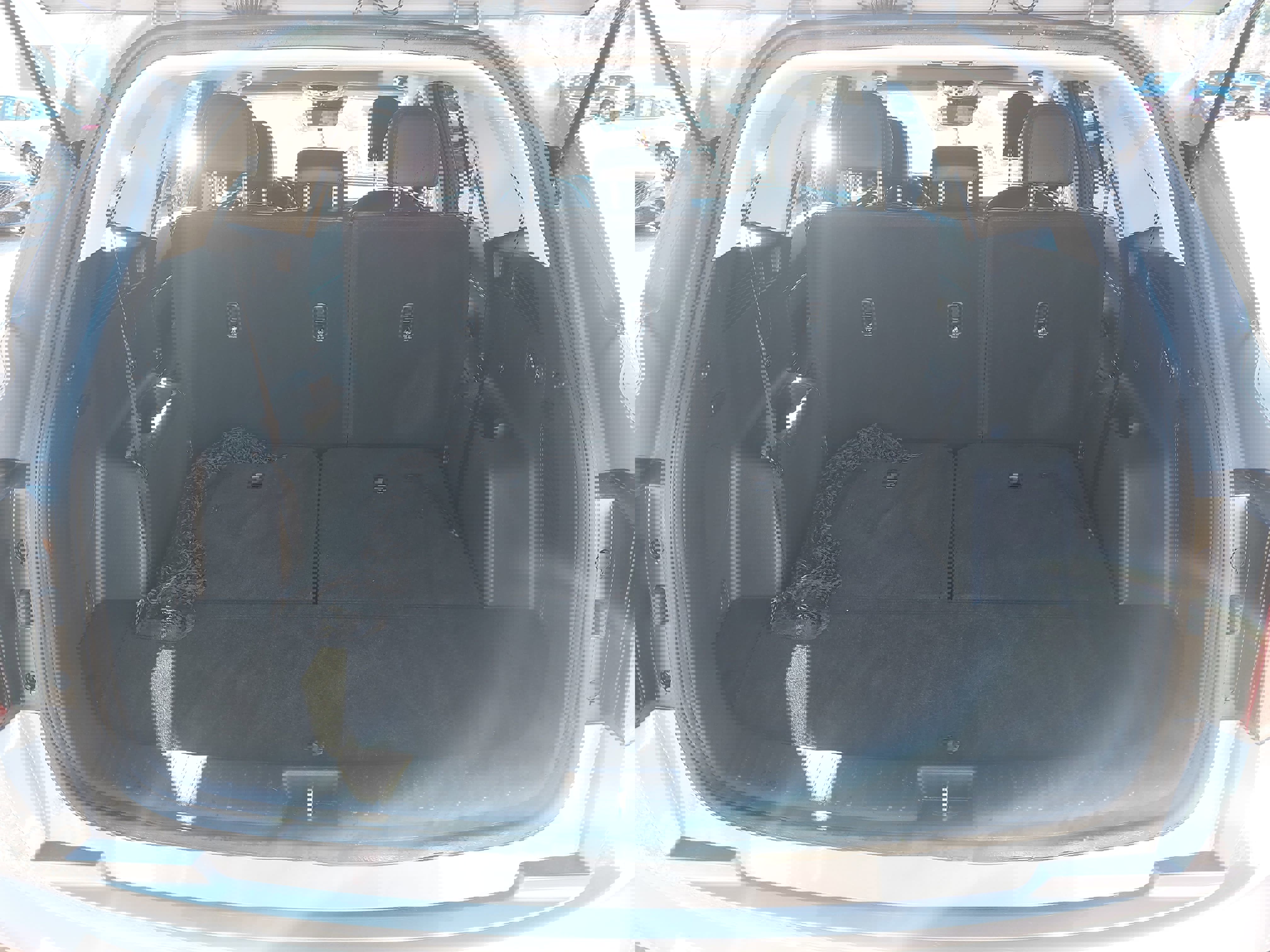 Used 2022 Kia Sorento S w/ Panoramic Sunroof Package image 14