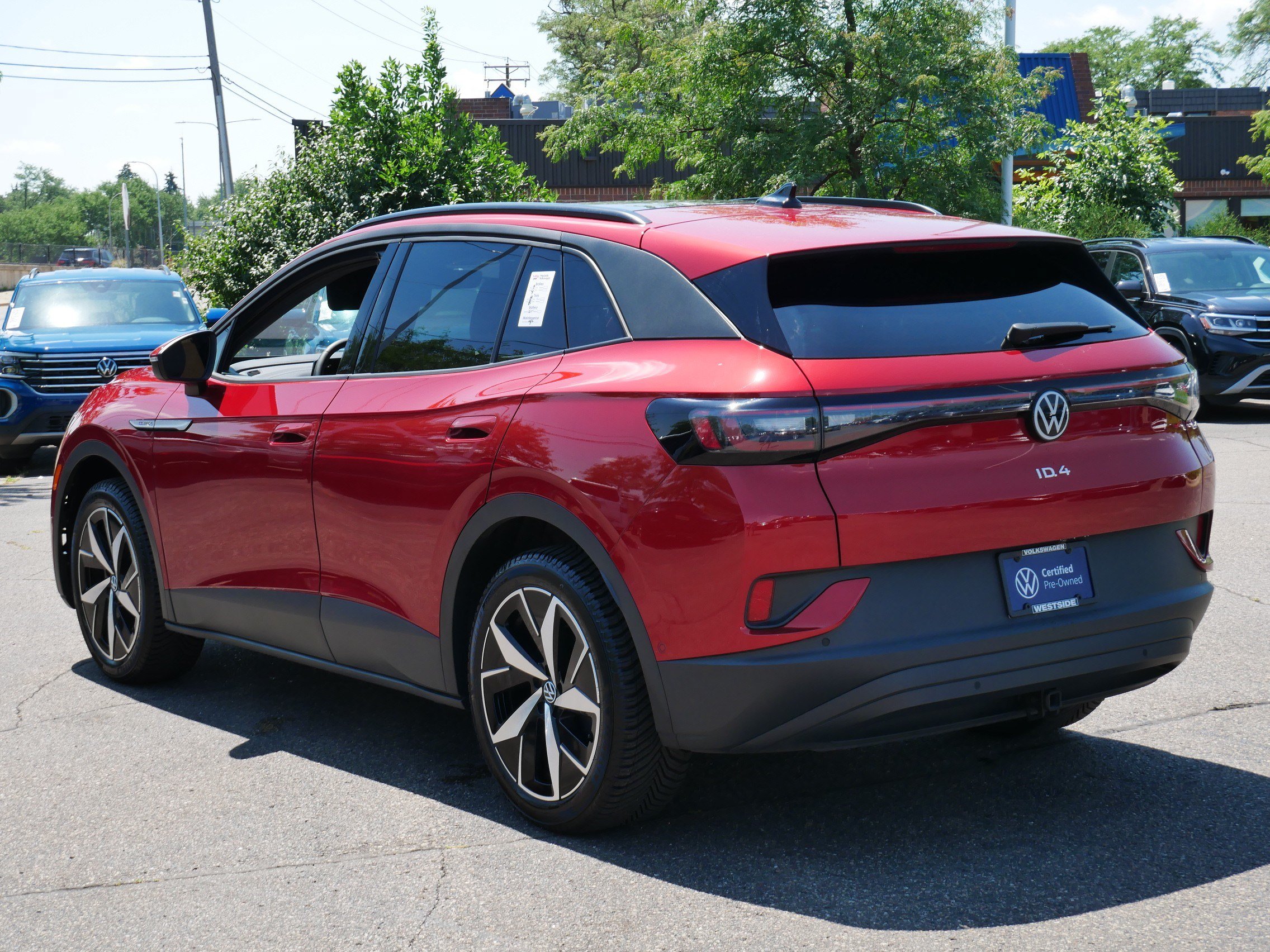 Certified 2023 Volkswagen ID.4 Pro S AWD/4WD image 5