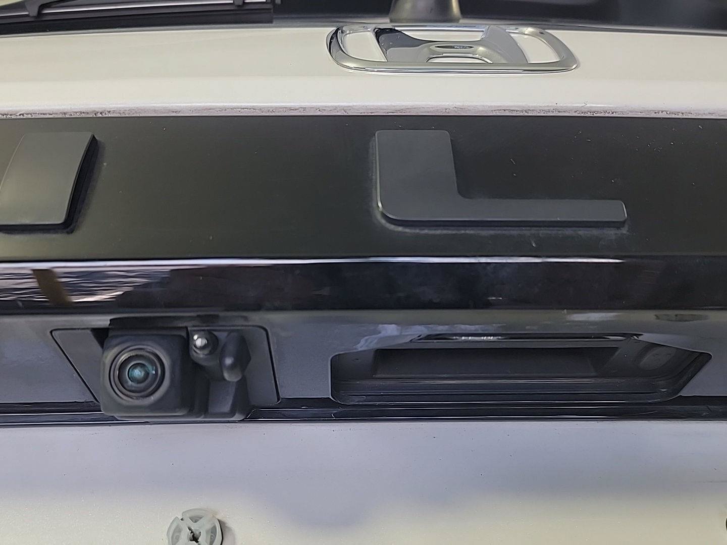 Certified 2025 Honda Pilot EX-L image 9