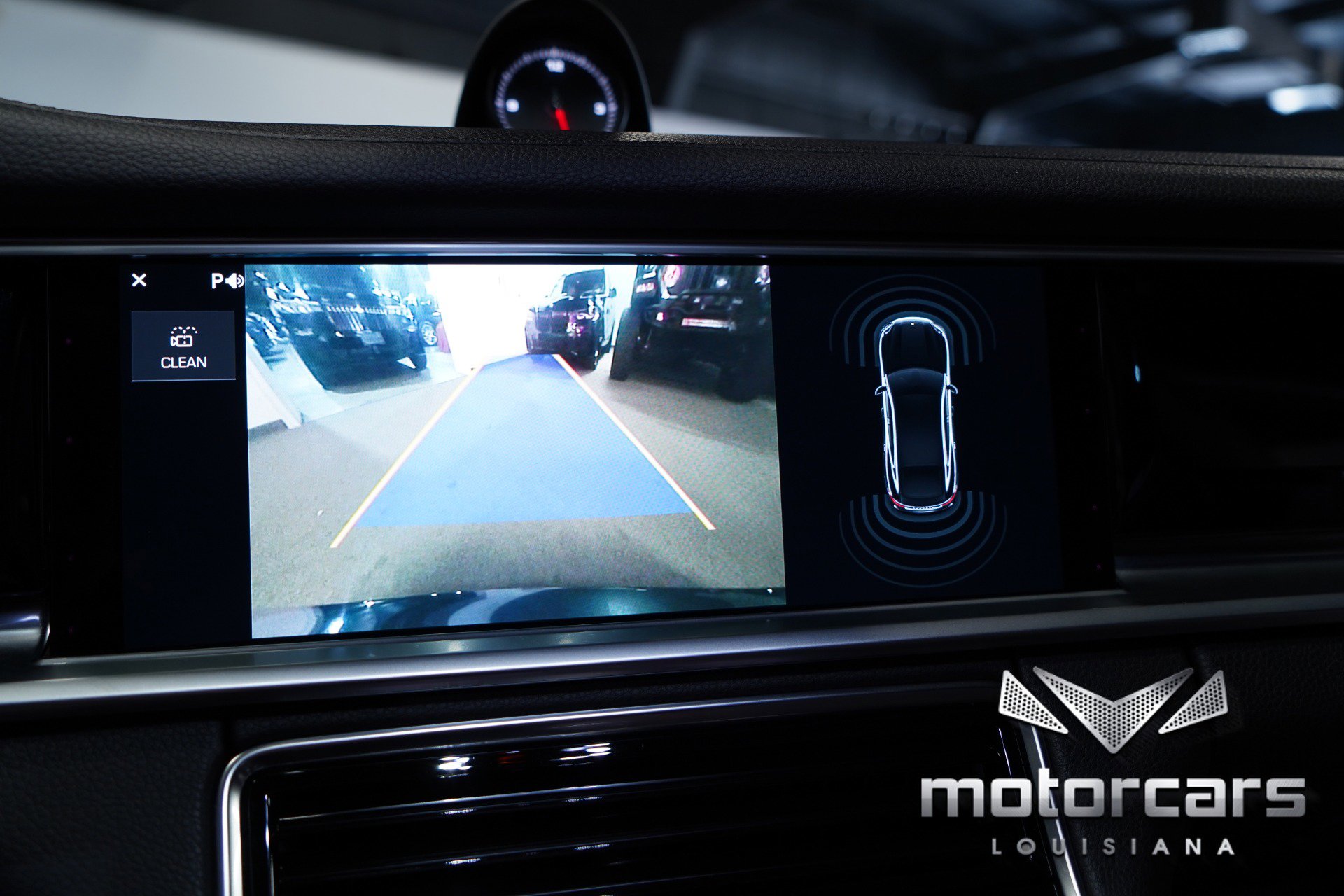 Used 2018 Porsche Panamera image 39