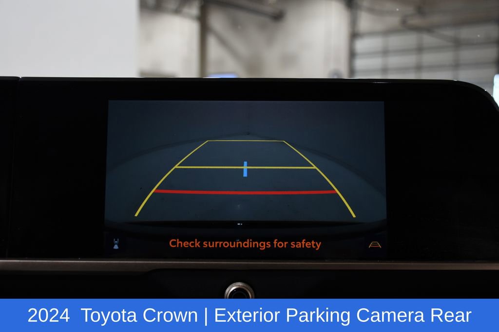 Used 2024 Toyota Crown AWD/4WD image 14