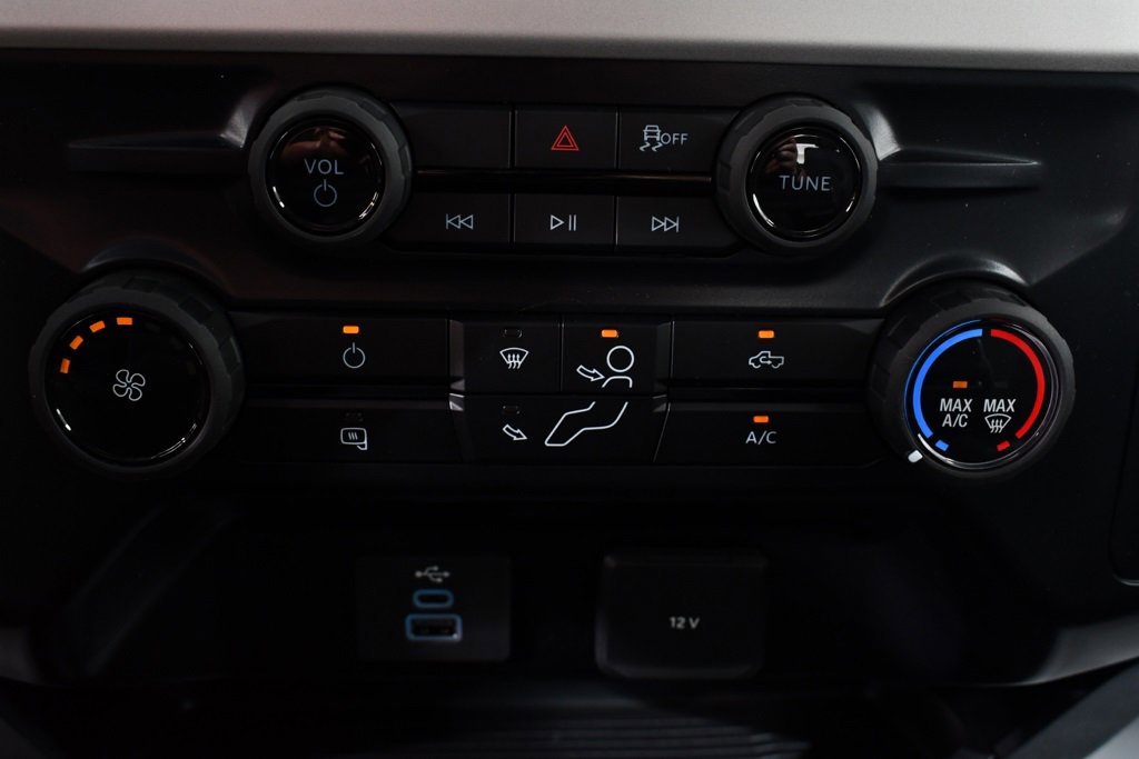 New 2025 Ford F250 XLT image 29