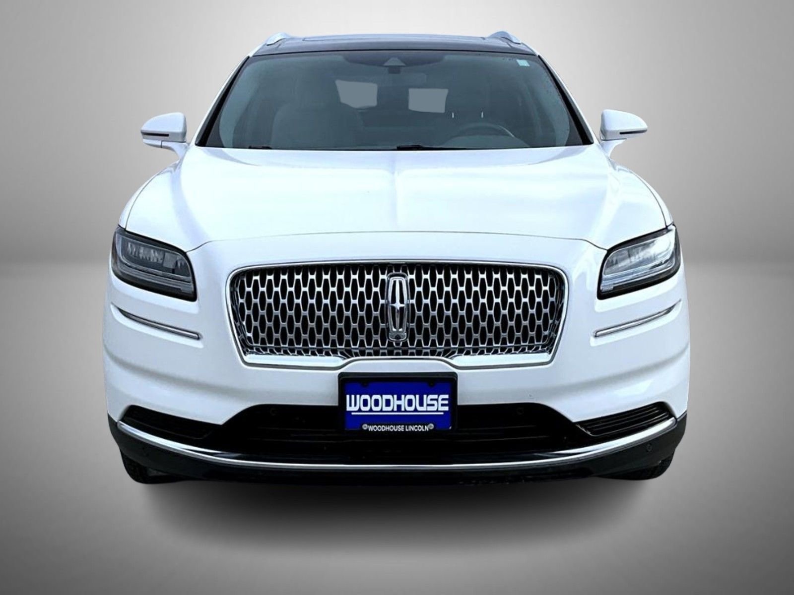 Certified 2022 Lincoln Nautilus Reserve w/ Equipment Group 201A image 2