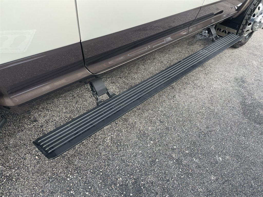 Used 2021 RAM 3500 Limited image 45