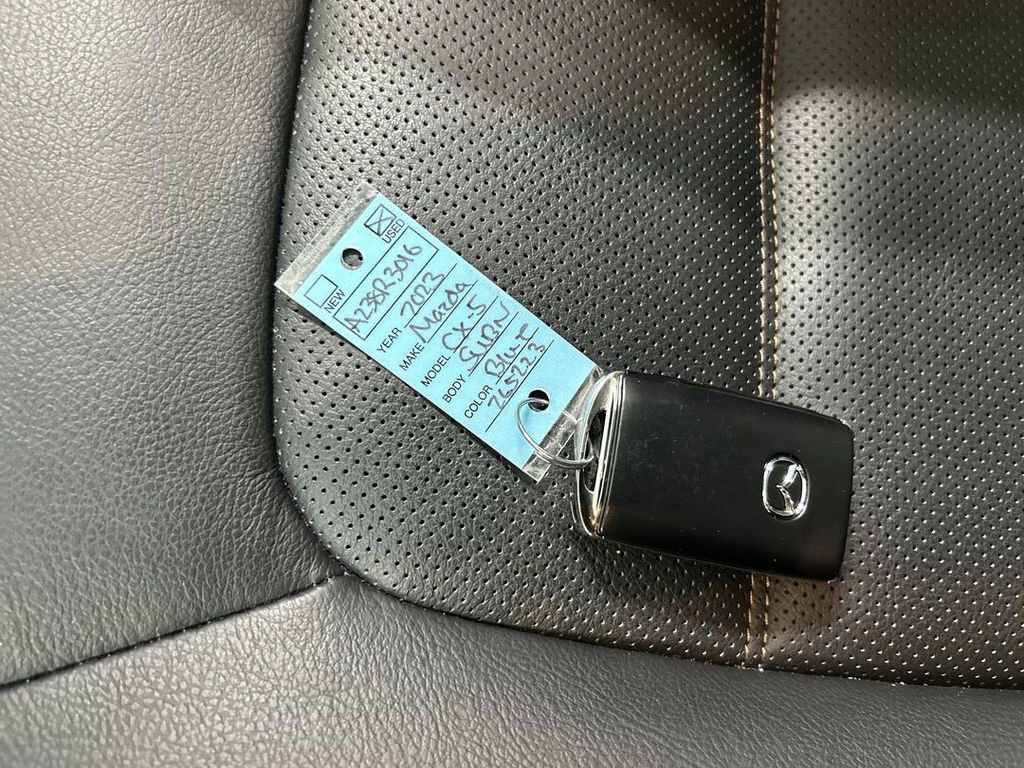 Certified 2023 MAZDA CX-5 AWD 2.5 S image 12