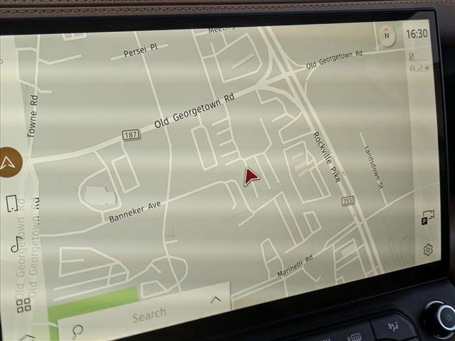 New 2026 Land Rover Defender 130 X-Dynamic SE image 14