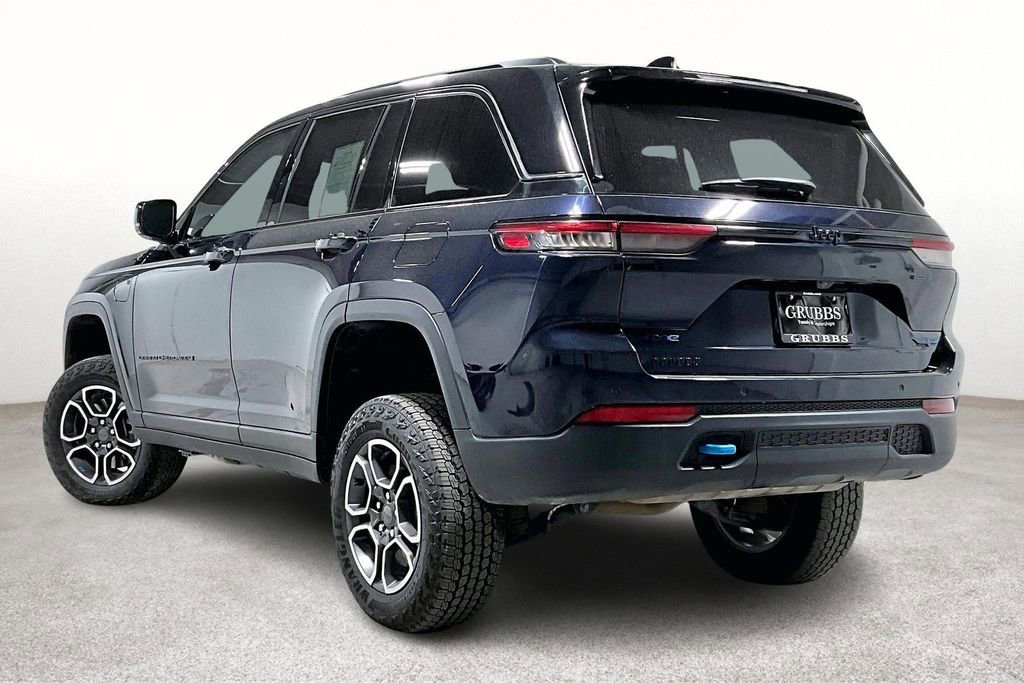 Used 2024 Jeep Grand Cherokee Trailhawk image 15