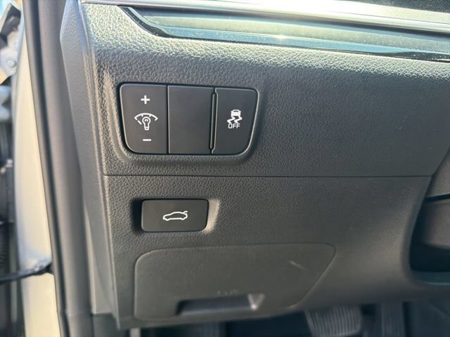 Used 2025 Kia K5 GT-Line AWD/4WD image 22