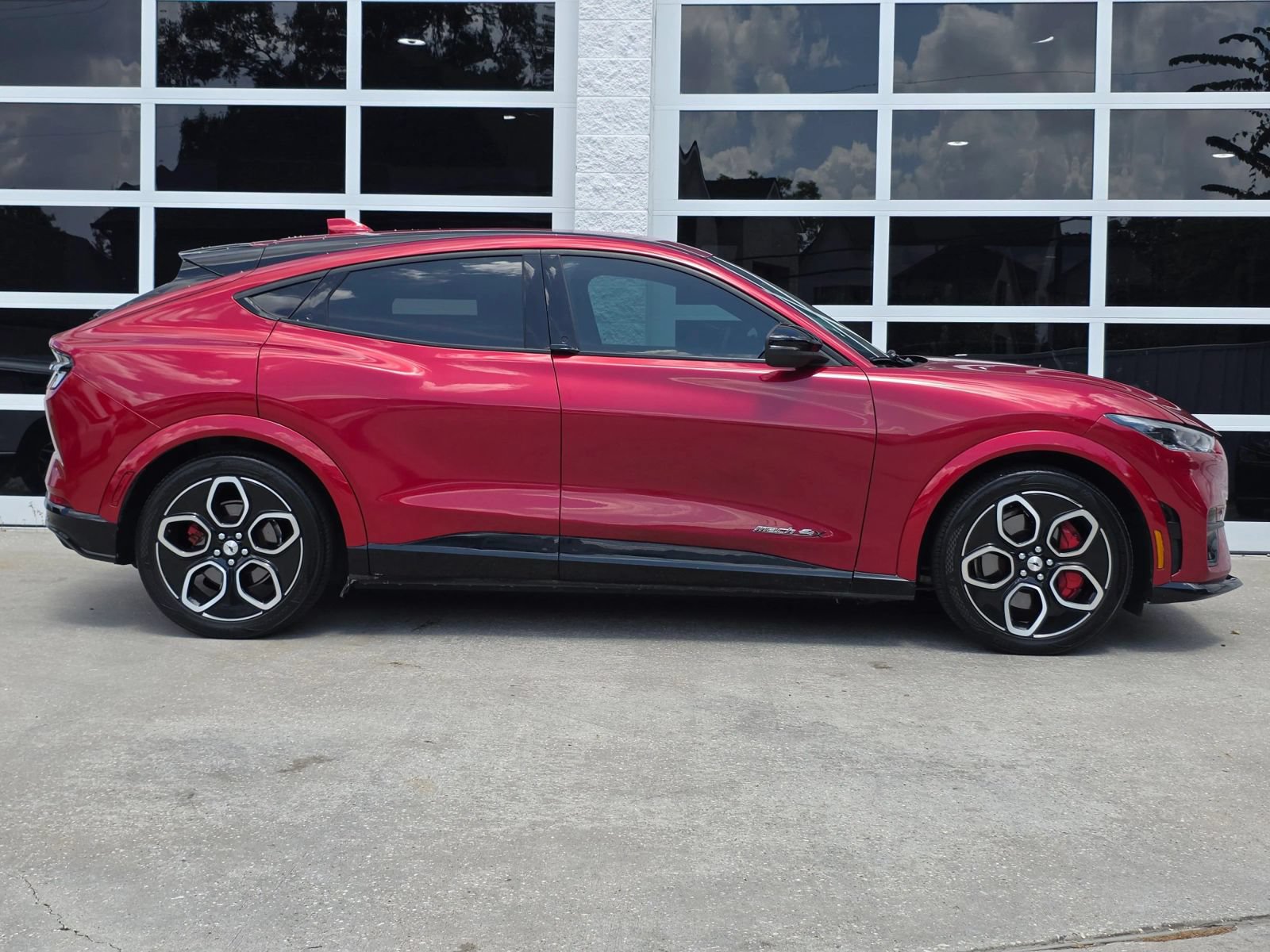 Used 2021 Ford Mustang Mach-E GT AWD/4WD image 2