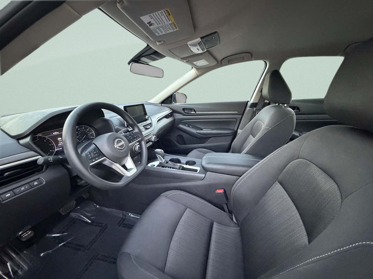 Used 2026 Nissan Altima 2.5 SV FWD image 10