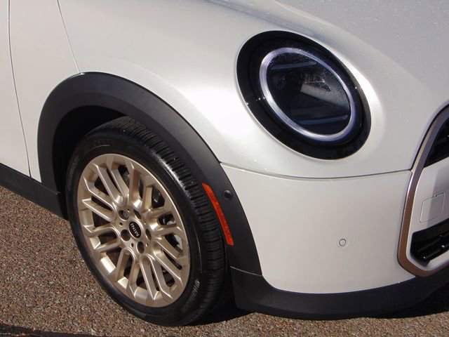 Used 2025 MINI Cooper S image 2