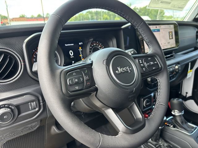 New 2025 Jeep Wrangler Rubicon AWD/4WD image 31