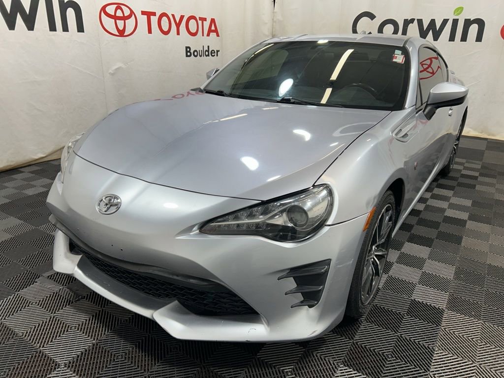 Used 2017 Toyota 86 image 3