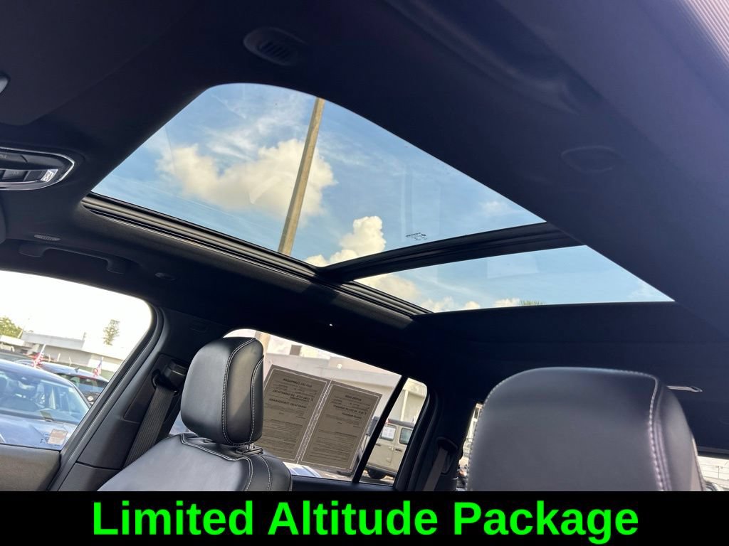 Certified 2026 Jeep Grand Cherokee L Limited w/ Limited Altitude Package RWD image 11
