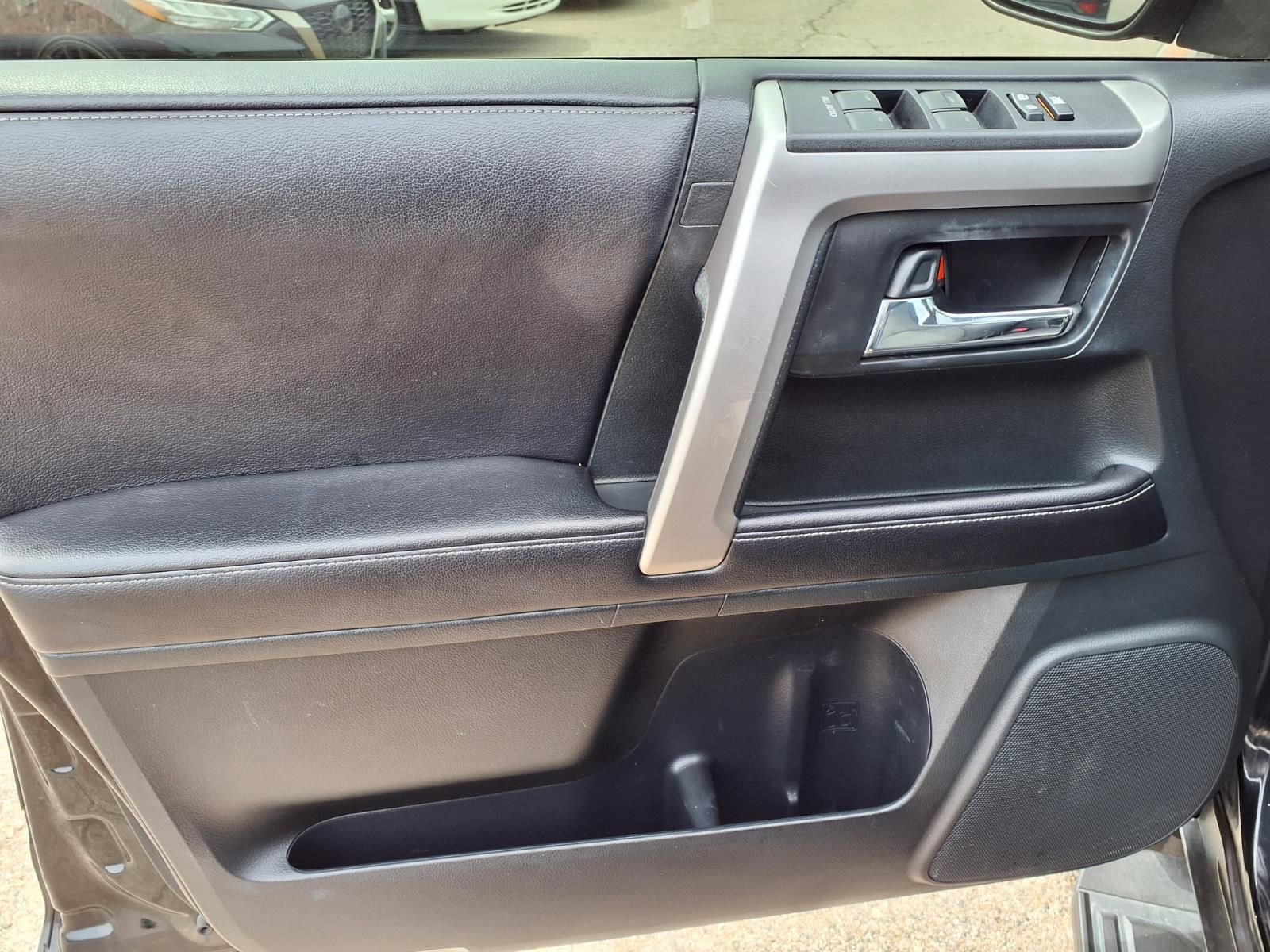 Used 2017 Toyota 4Runner SR5 Premium AWD/4WD image 14