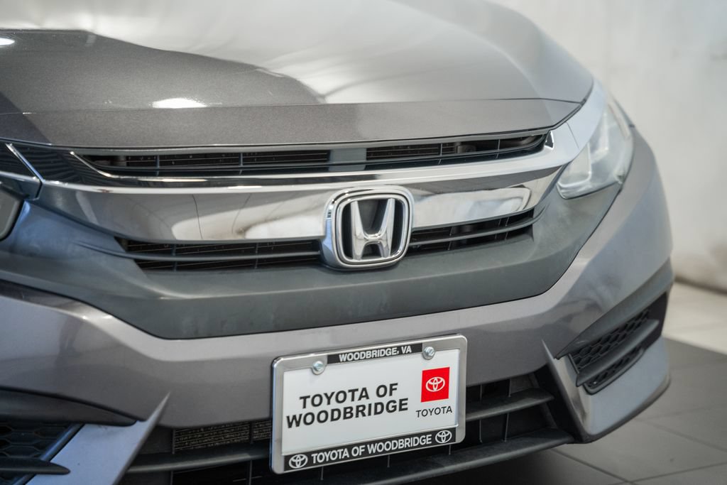 Used 2018 Honda Civic EX image 9