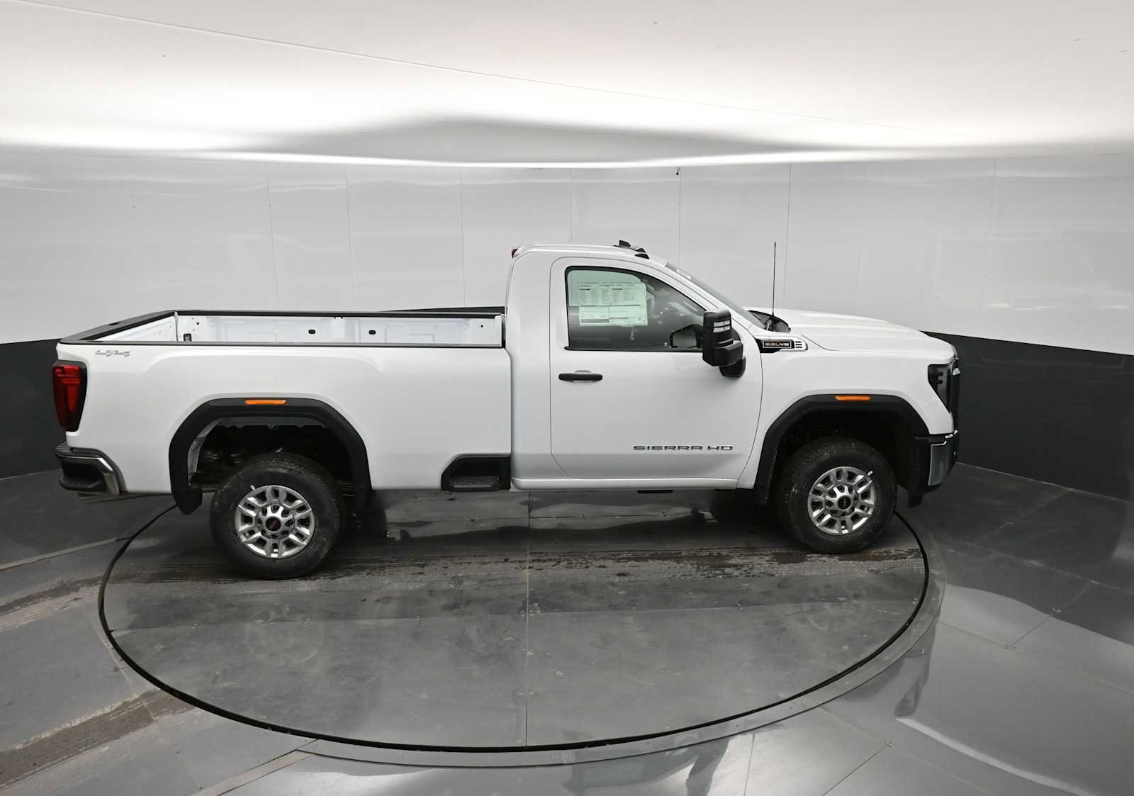 New 2026 GMC Sierra 2500 Pro w/ 1SA Pro Safety Plus Package AWD/4WD image 26